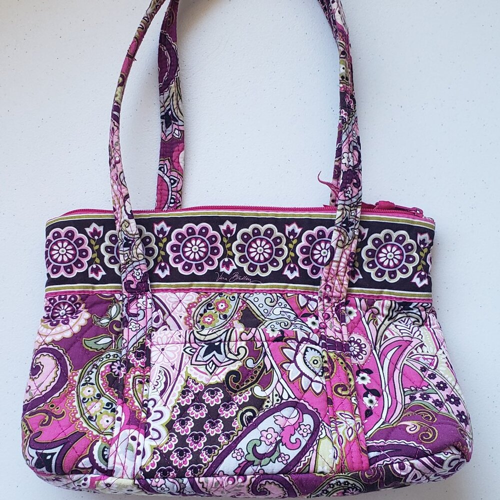 Vera Bradley, Very Berry Paisley , Little Mandy EUC